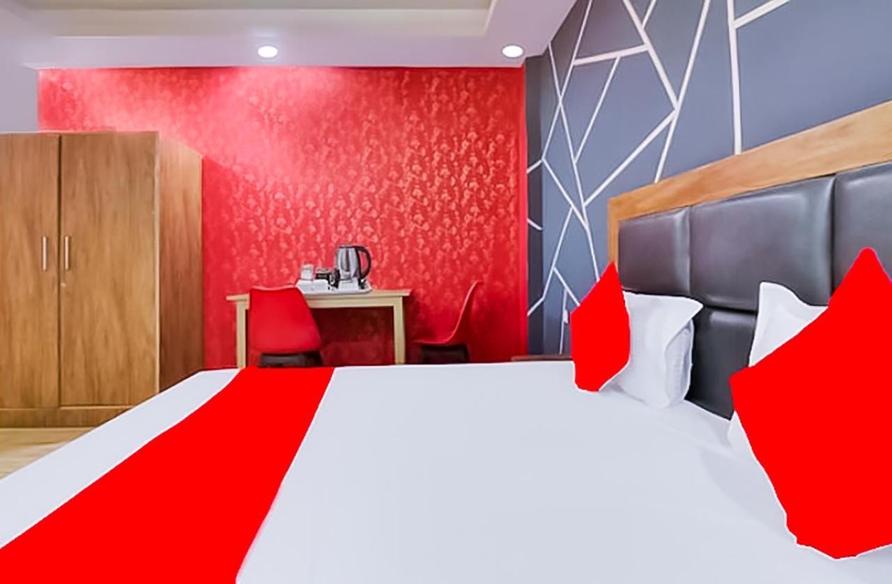 Classic-hazrat Nizamuddin Railway Station Hotel 3*